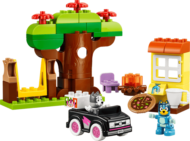 LEGO Pizza Girls with Muffin and Bluey (10469)