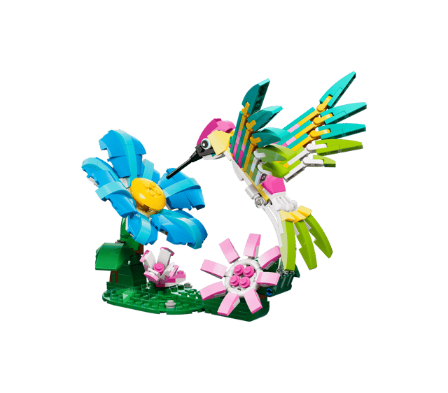 LEGO Wild Animals: Colorful Hummingbird (31384)