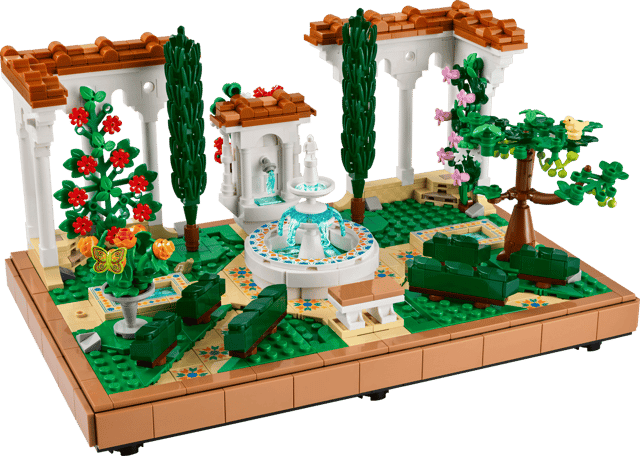 LEGO Fountain Garden (10359)